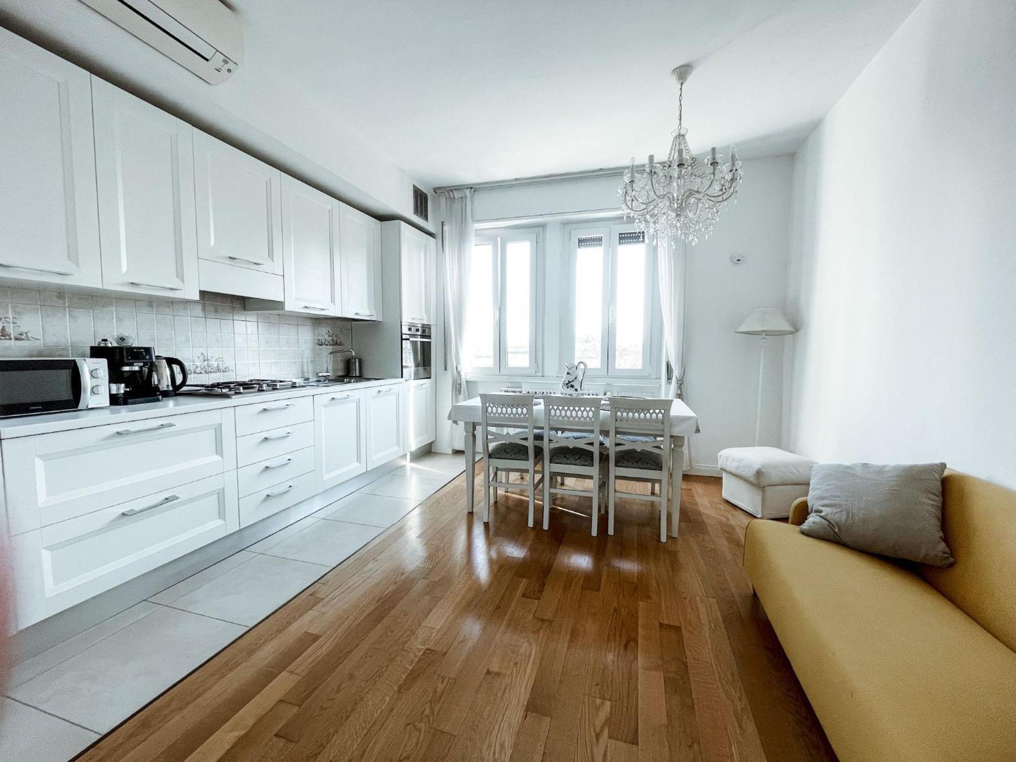 White Pearl - Citycenter - Large & Elegant Flat Mailand